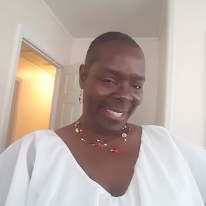 Meet your Posher, Gwen